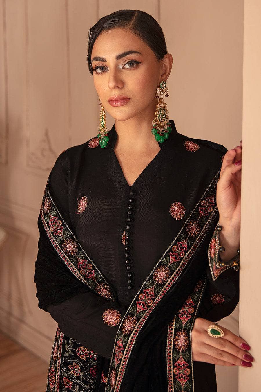 img_ramsha_velvet_awwal_boutique