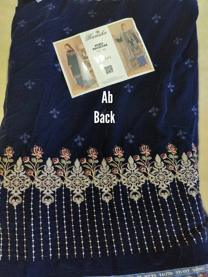 img_ramsha_velvet_awwal_boutique