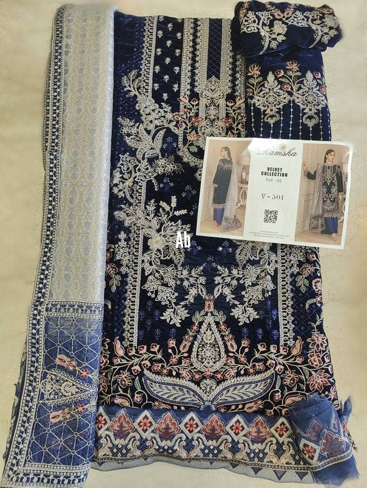 img_ramsha_velvet_awwal_boutique