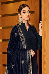img_ramsha_velvet_shawl_collection_awwal_boutique