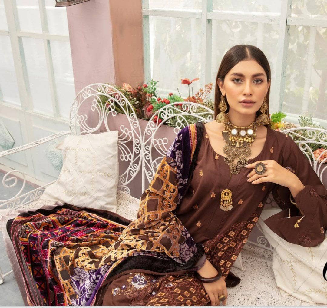 img_rang_raiz_palachi_shawl_collection_awwal_boutique