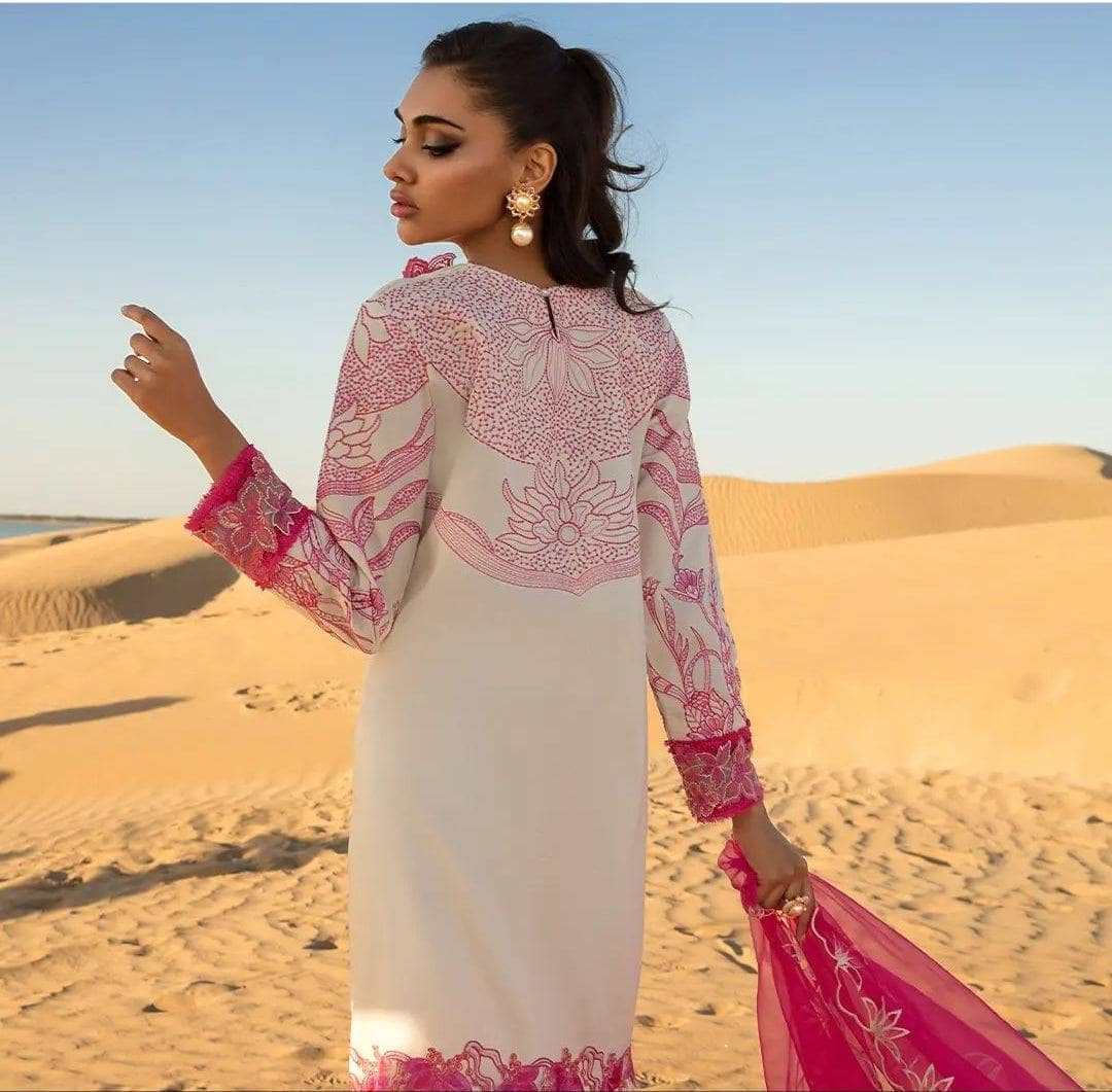 img_rang_rasiya_lawn_23_awwal_boutique