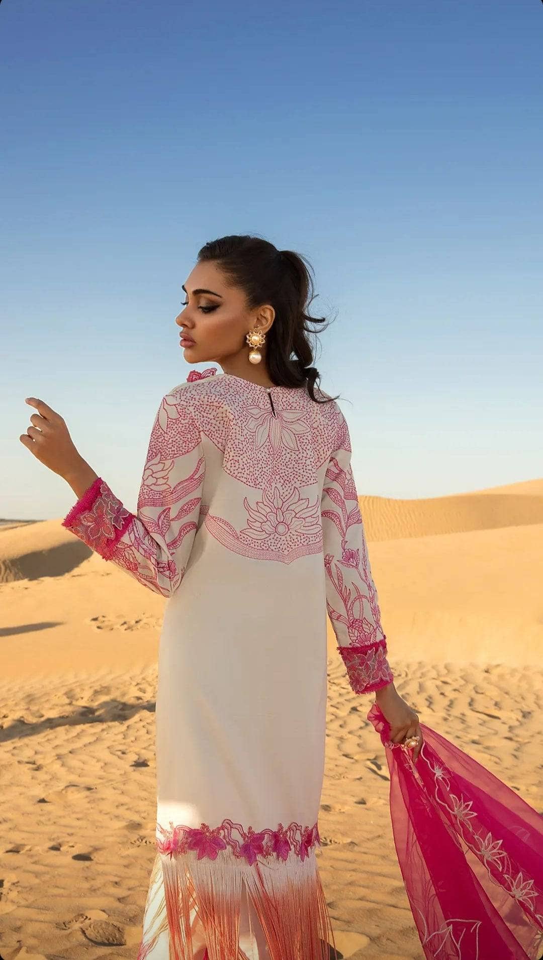 Restocked/Rang Rasiya Lawn/Mia