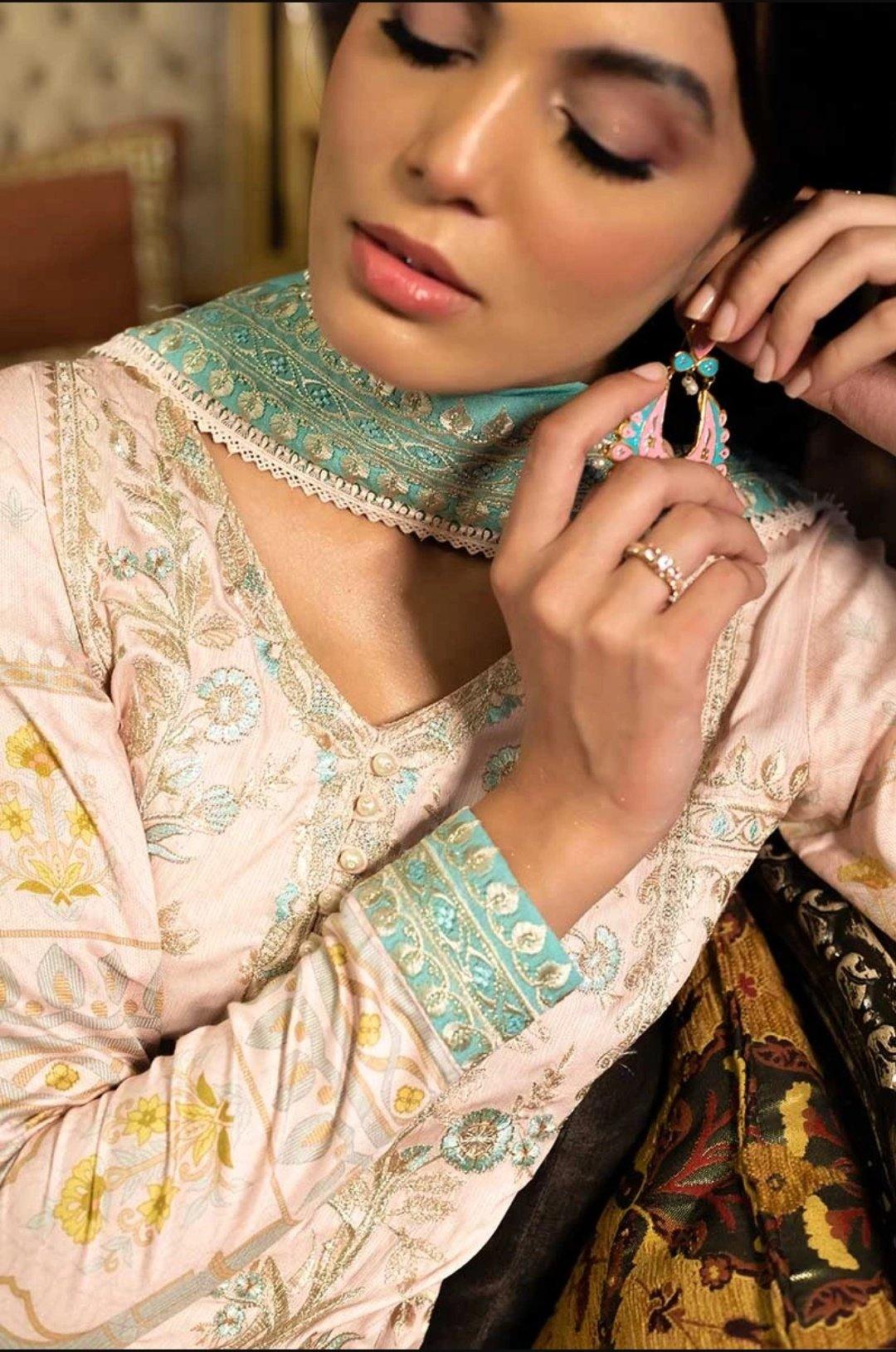 img_rang_rasiya_zinnia_fall_winter_formal_wear_awwal_boutique