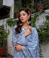 img_pakistani_low_range_suits_awwal_boutique