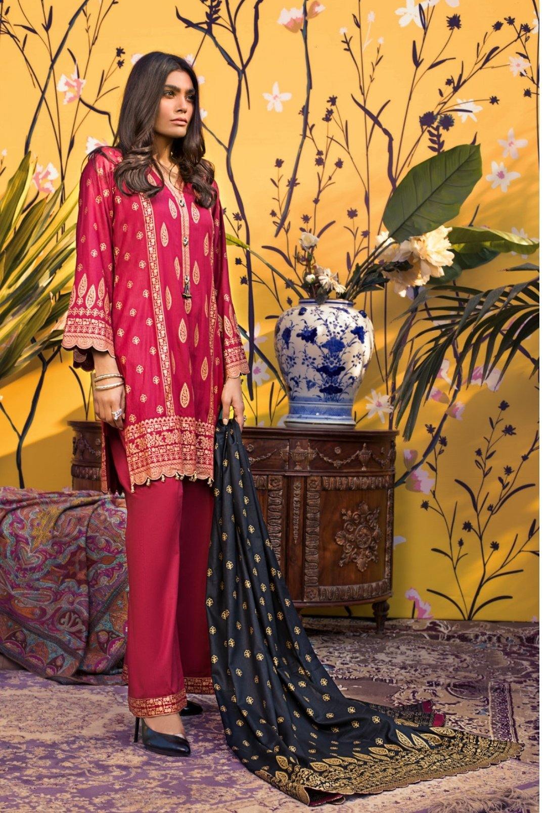 img_zs_textiles_banarsi_lawn_collection_awwal_boutique