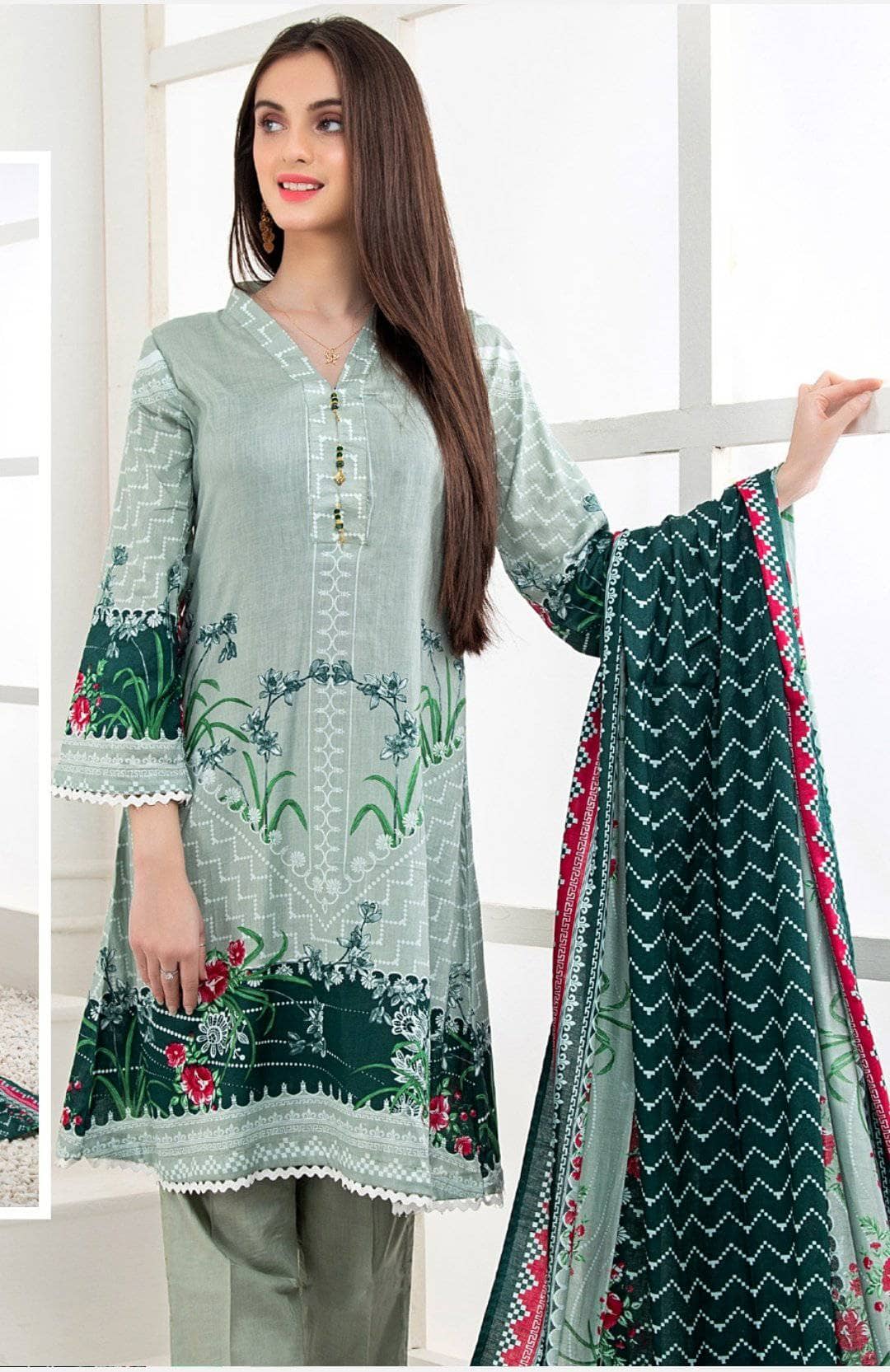 img_rangreza_lawn_by_z_s_textiles_awwal_boutique