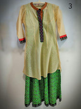 Ready to Wear| 2 in 1 Kurti|Size Medium - AWWALBOUTIQUE
