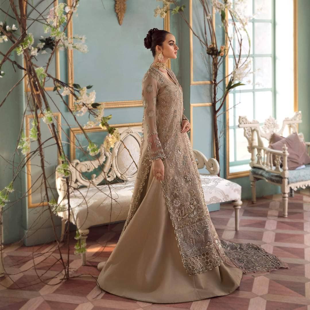 img_republic_womans_wear_wedding_awwal_boutique