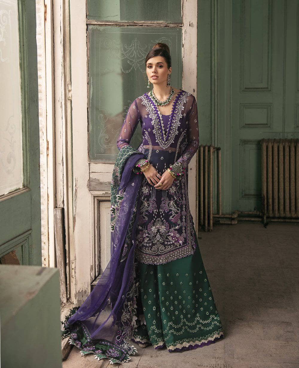 img_republic_womens_wear_wedding_edition_awwal_boutique