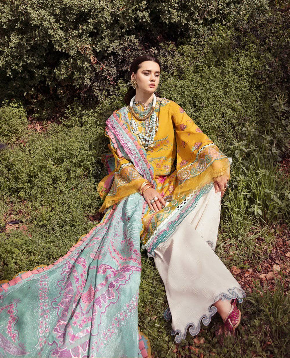 img_crimson_lawn_by_saira_shakira_2021_awwal_boutique