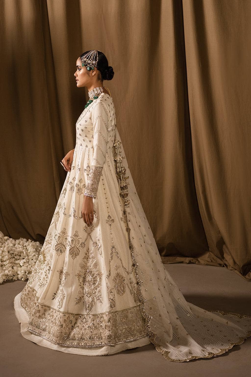 img_afrozeh_divani_silk_edit_22_awwal_boutique