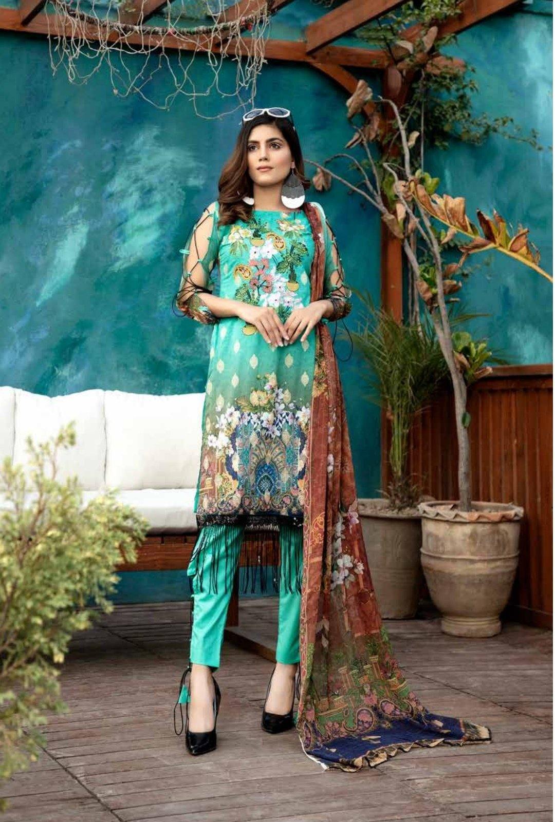 img_afreen_lawn_by_riaz_arts_awwal_boutique