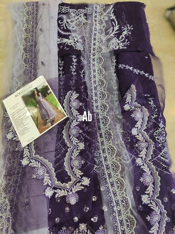 img_roheenaz_2023_awwal_boutique