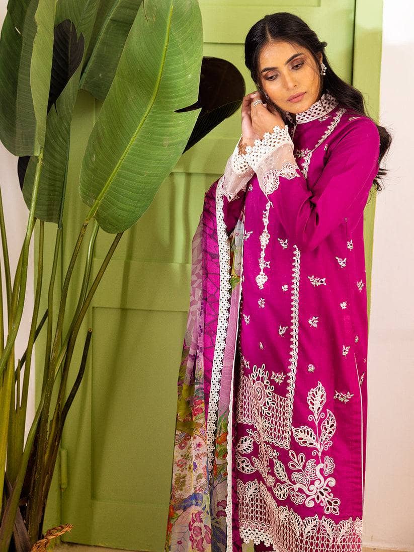 img_roheenaz_lawn_23_awwal_boutique