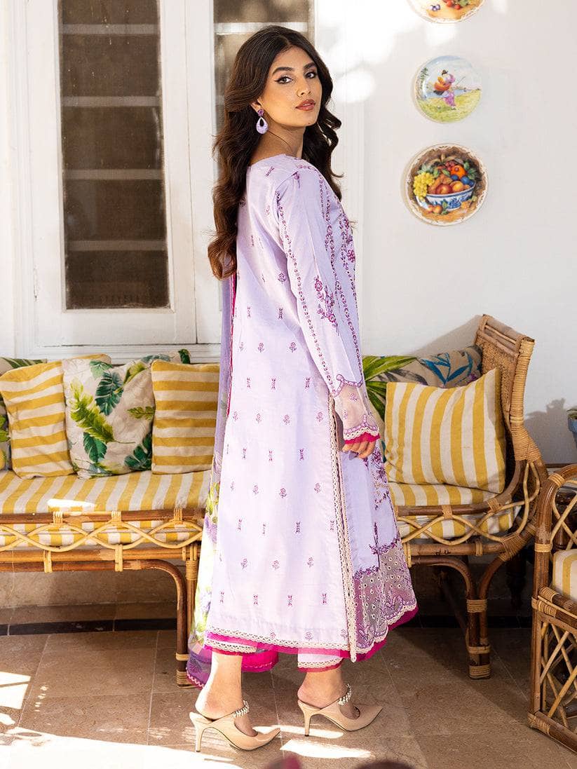 img_roheenaz_lawn_23_awwal_boutique