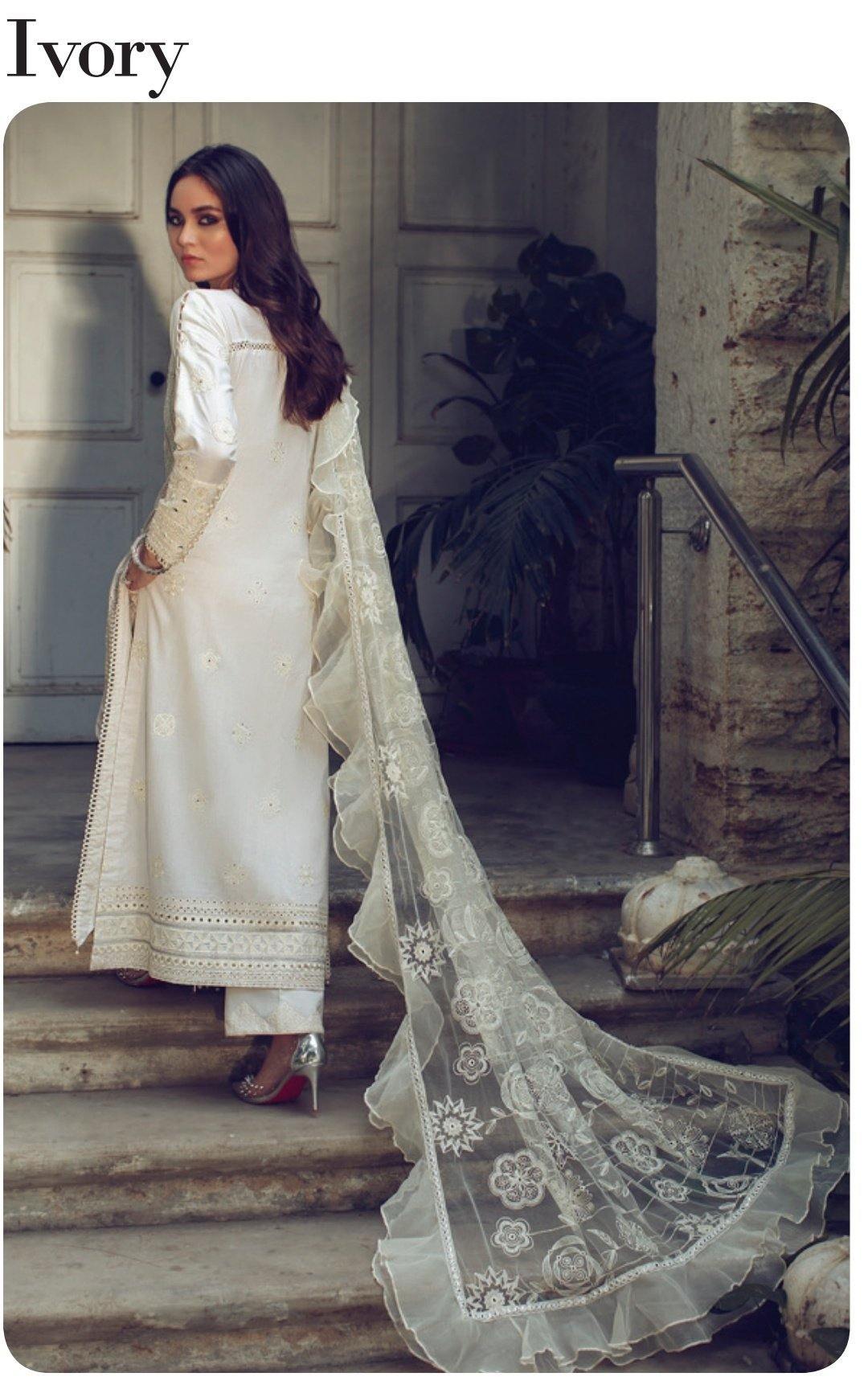 img_rouche_chikankari_lawn_2020_awwal_boutique