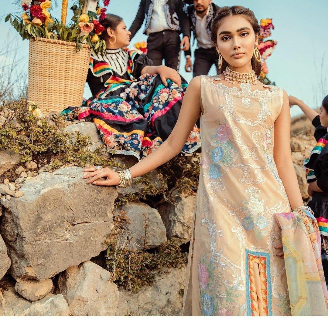 img_rouche_luxe_signature_lawn_2020_awwal_boutique