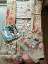 img_open_pics_rouche_lawn_awwal_boutique