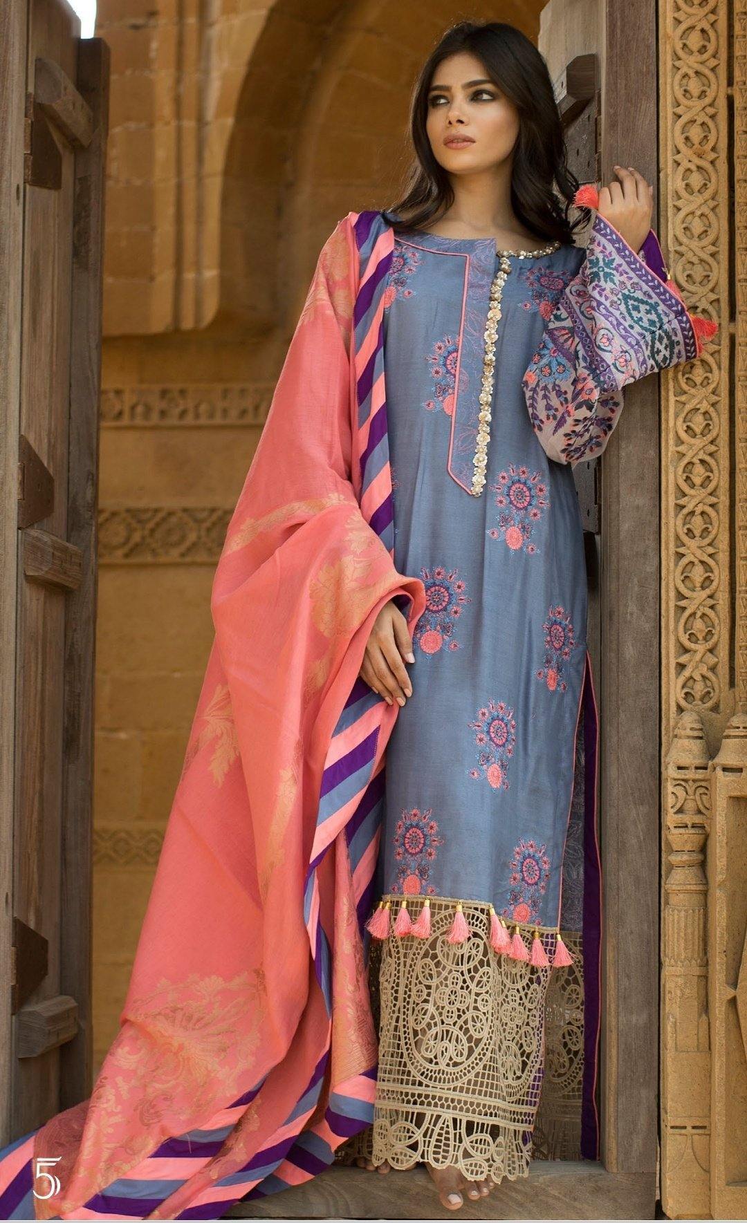 img_rub_nawaz_lawn_collection_awwal_boutique