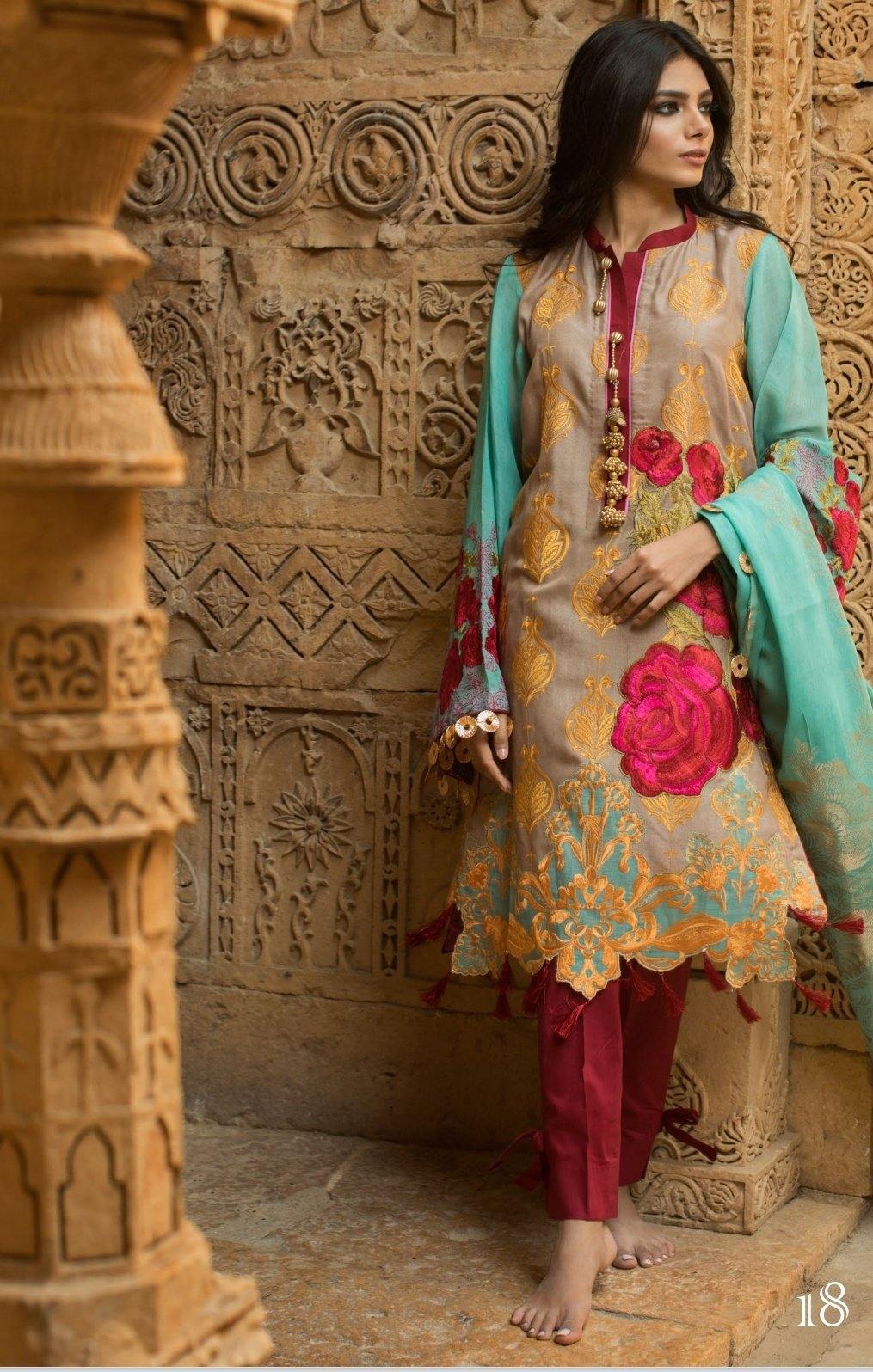 img_rub_nawaz_lawn_collection_awwal_boutique