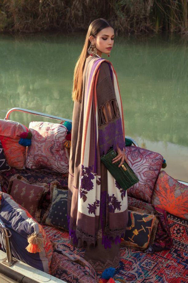 img_sana_safinaz_winter_shawl_2020_awwal_boutique