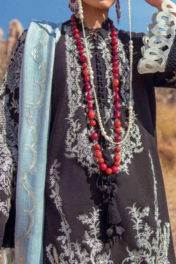 img_sana_safinaz_winter_shawl_2020_awwal_boutique