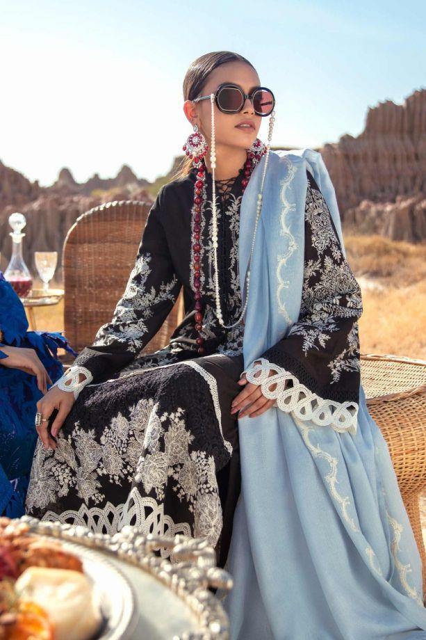 img_sana_safinaz_winter_shawl_2020_awwal_boutique