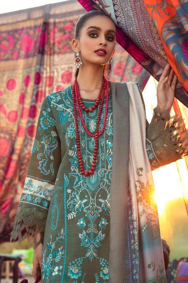 img_sana_safinaz_winter_shawl_2020_awwal_boutique