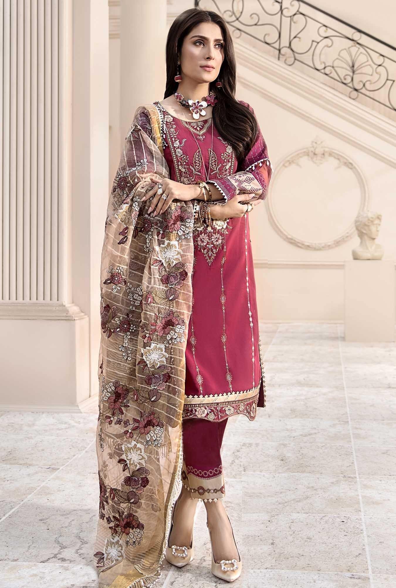 img_saadia_asad_noor_lawn_2020_awwal_boutique