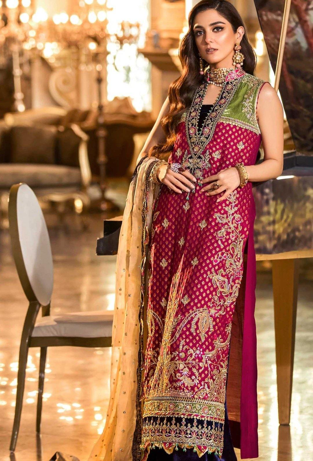 Saadia Asad Noor Wedding Festive Embroidered Collection/D7-Omorfia - AWWALBOUTIQUE
