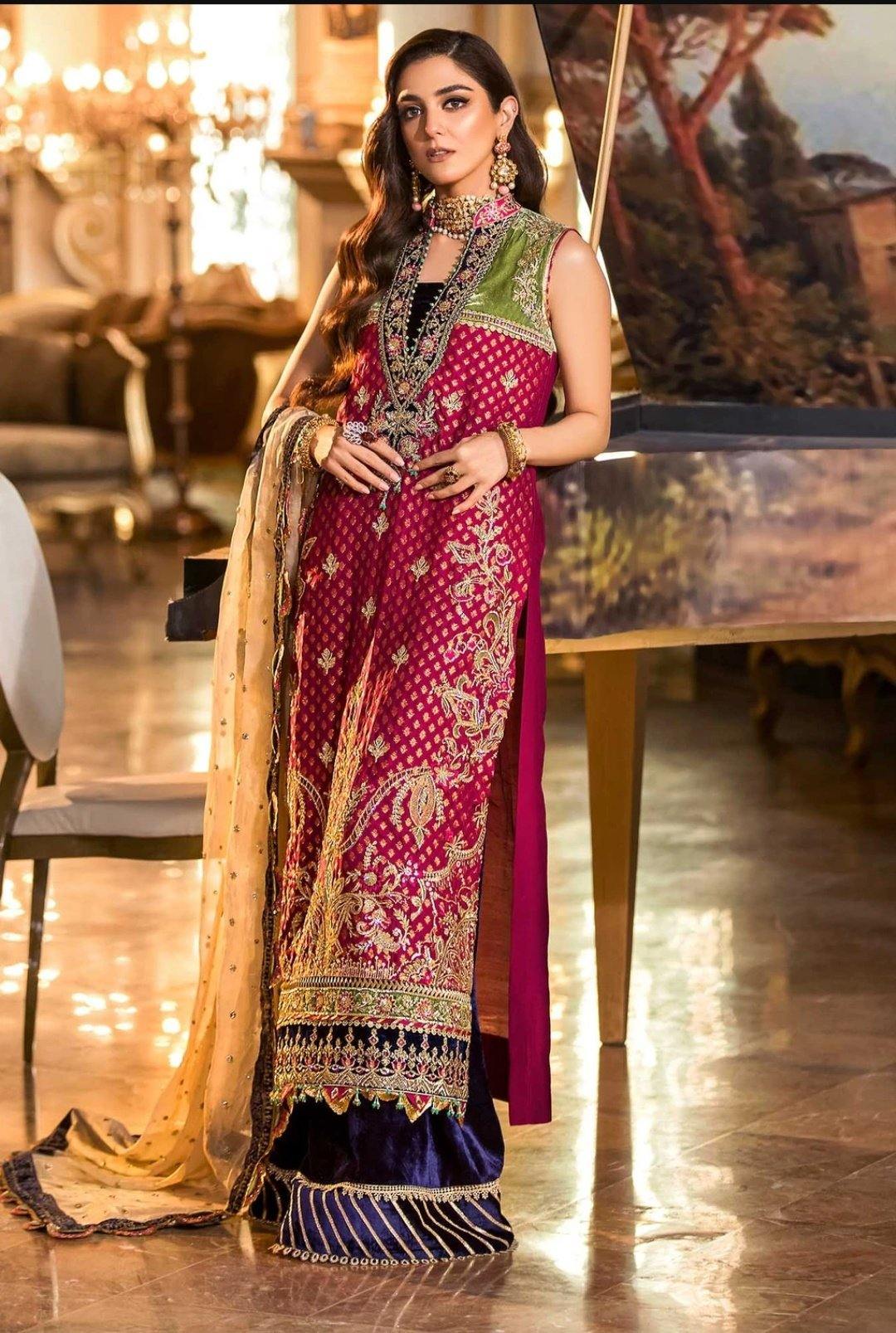 Saadia Asad Noor Wedding Festive Embroidered Collection/D7-Omorfia - AWWALBOUTIQUE