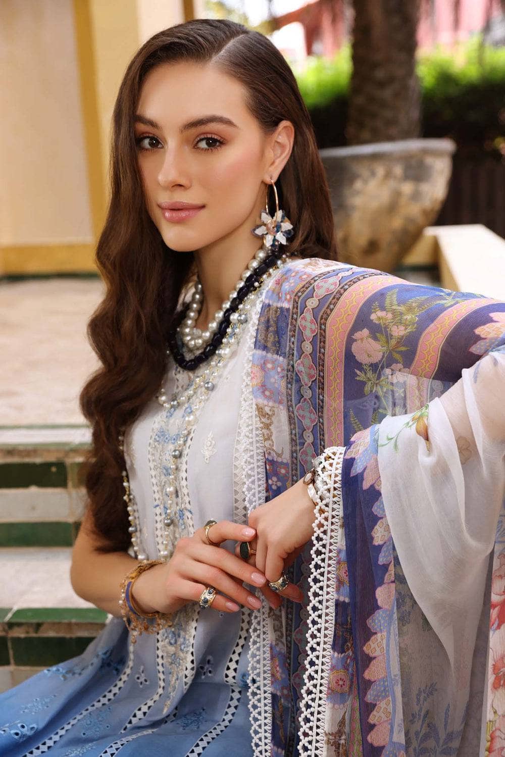 img_saadia_asad_noor_chikankari_23_awwal_boutique