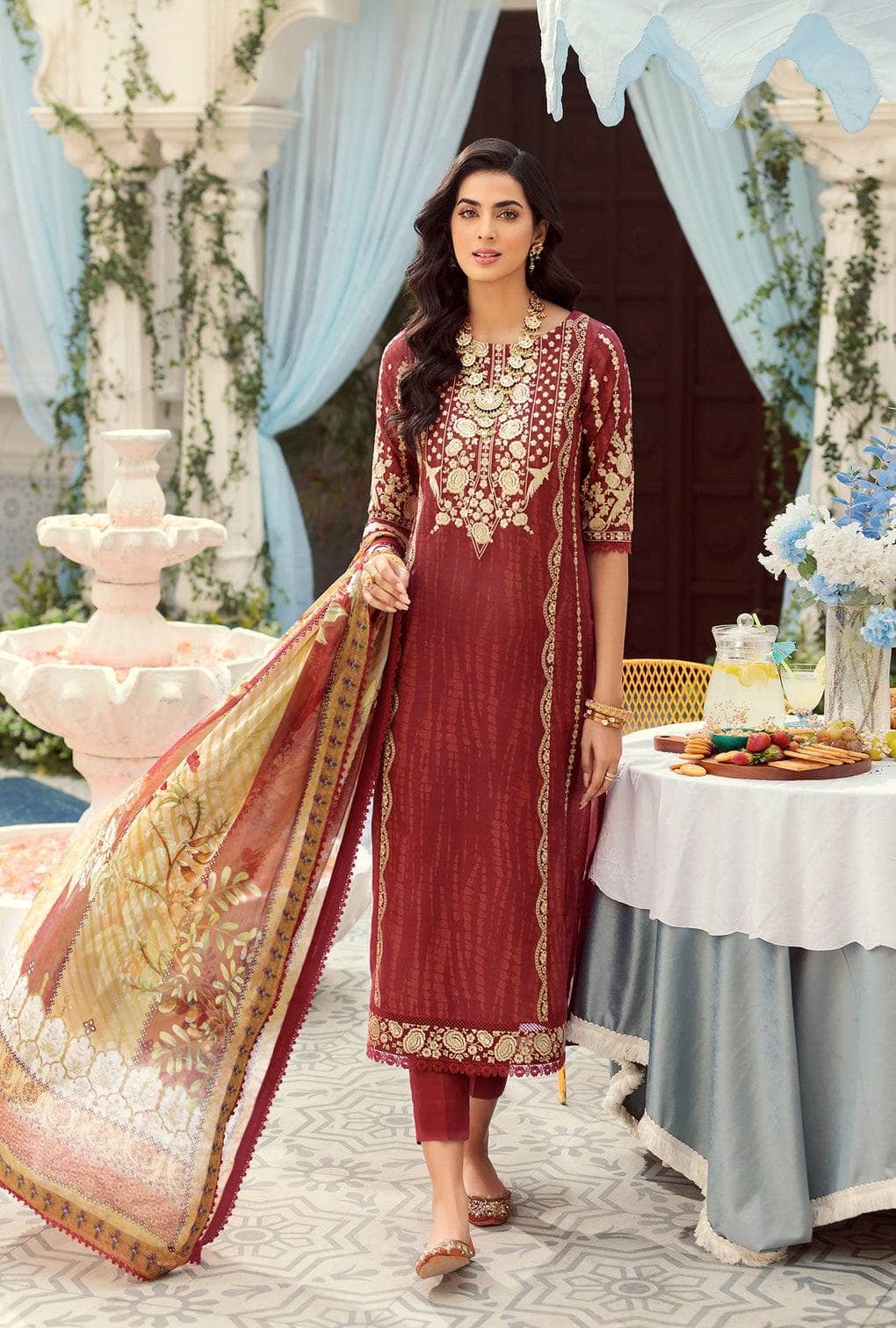 img_saadia_asad_lawn_22_awwal_boutique