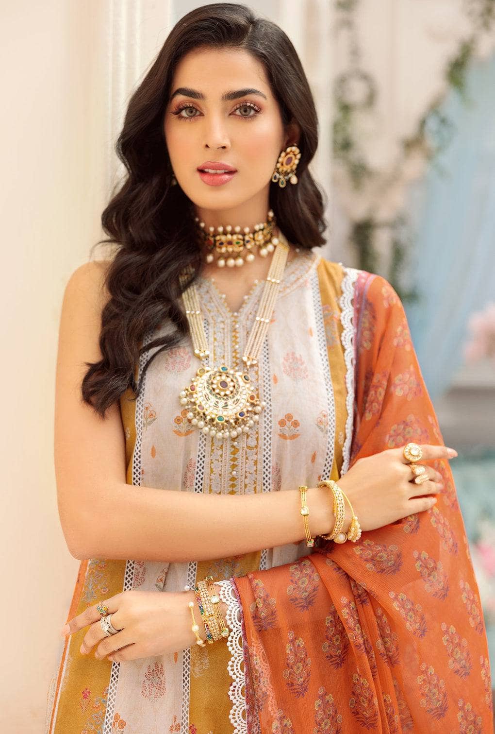 img_saadia_asad_lawn_22_awwal_boutique