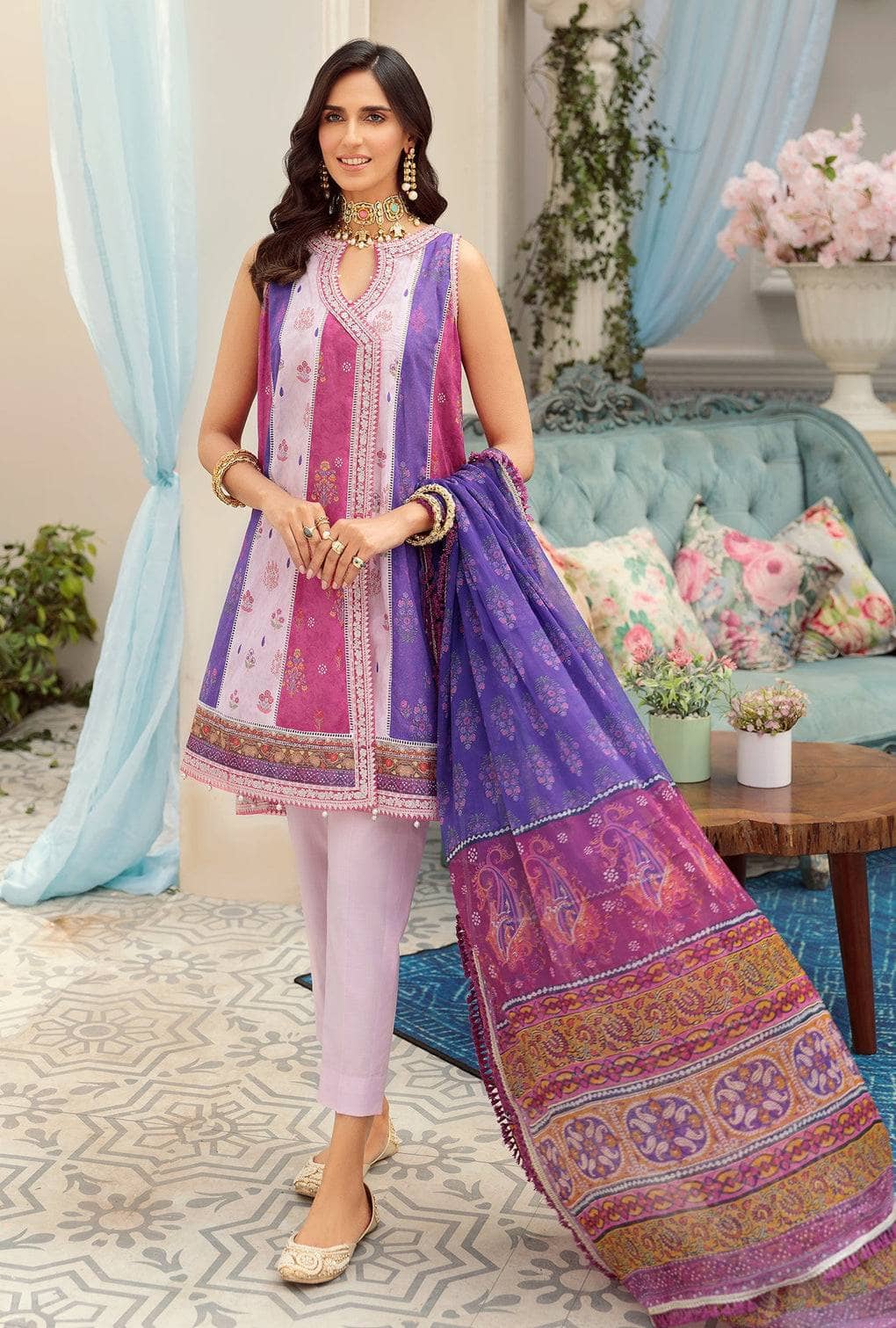 img_saadia_asad_lawn_22_awwal_boutique
