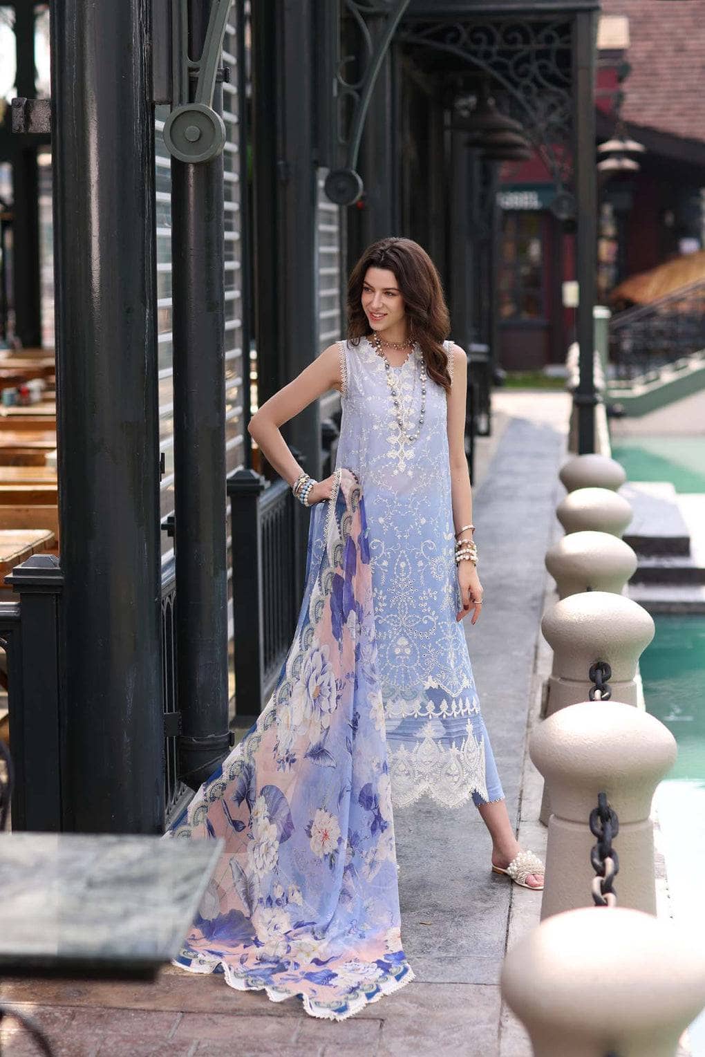 img_saadia_asad_noor_luxe_printkari_awwal_boutique
