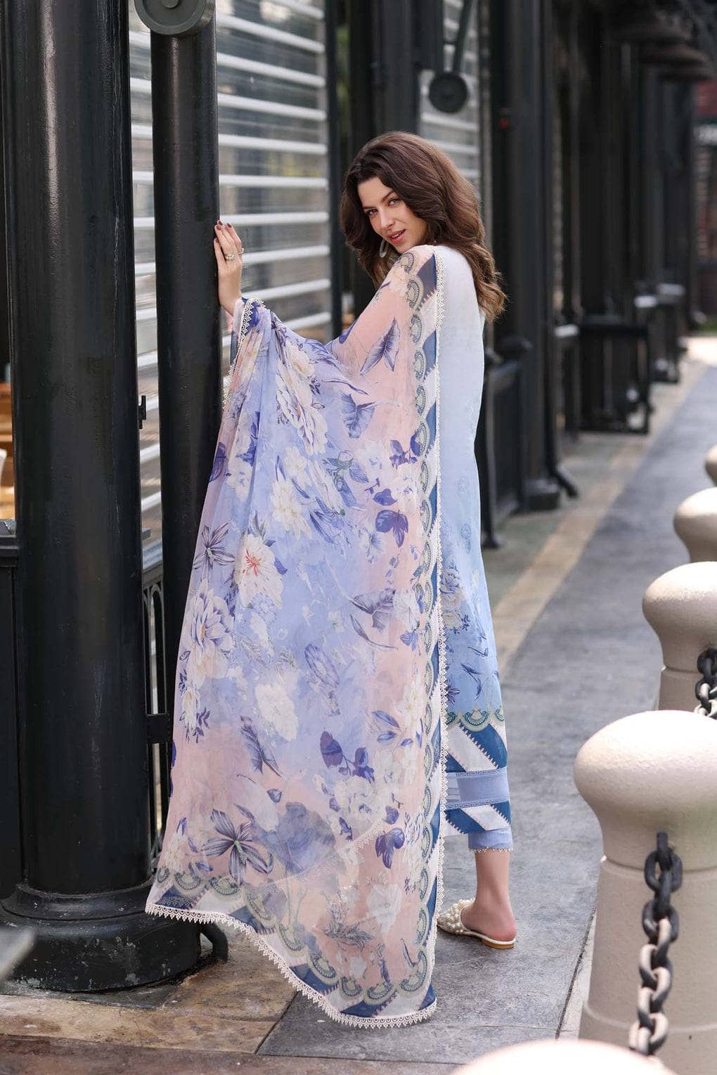 img_saadia_asad_noor_luxe_printkari_awwal_boutique