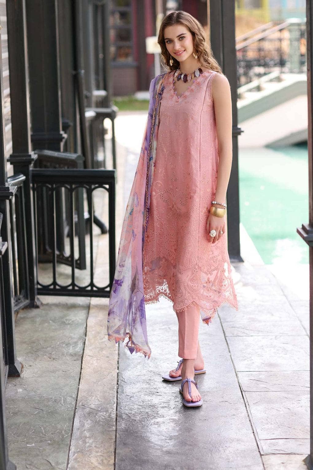 img_saadia_asad_noor_luxe_printkari_awwal_boutique