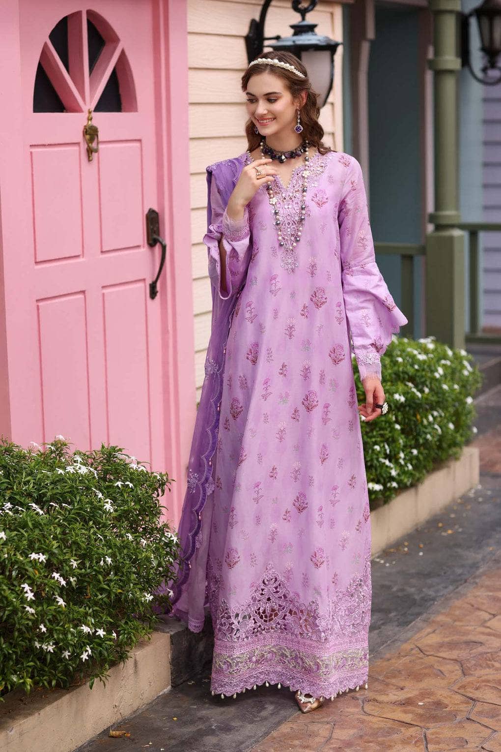 img_saadia_asad_noor_luxe_printkari_awwal_boutique