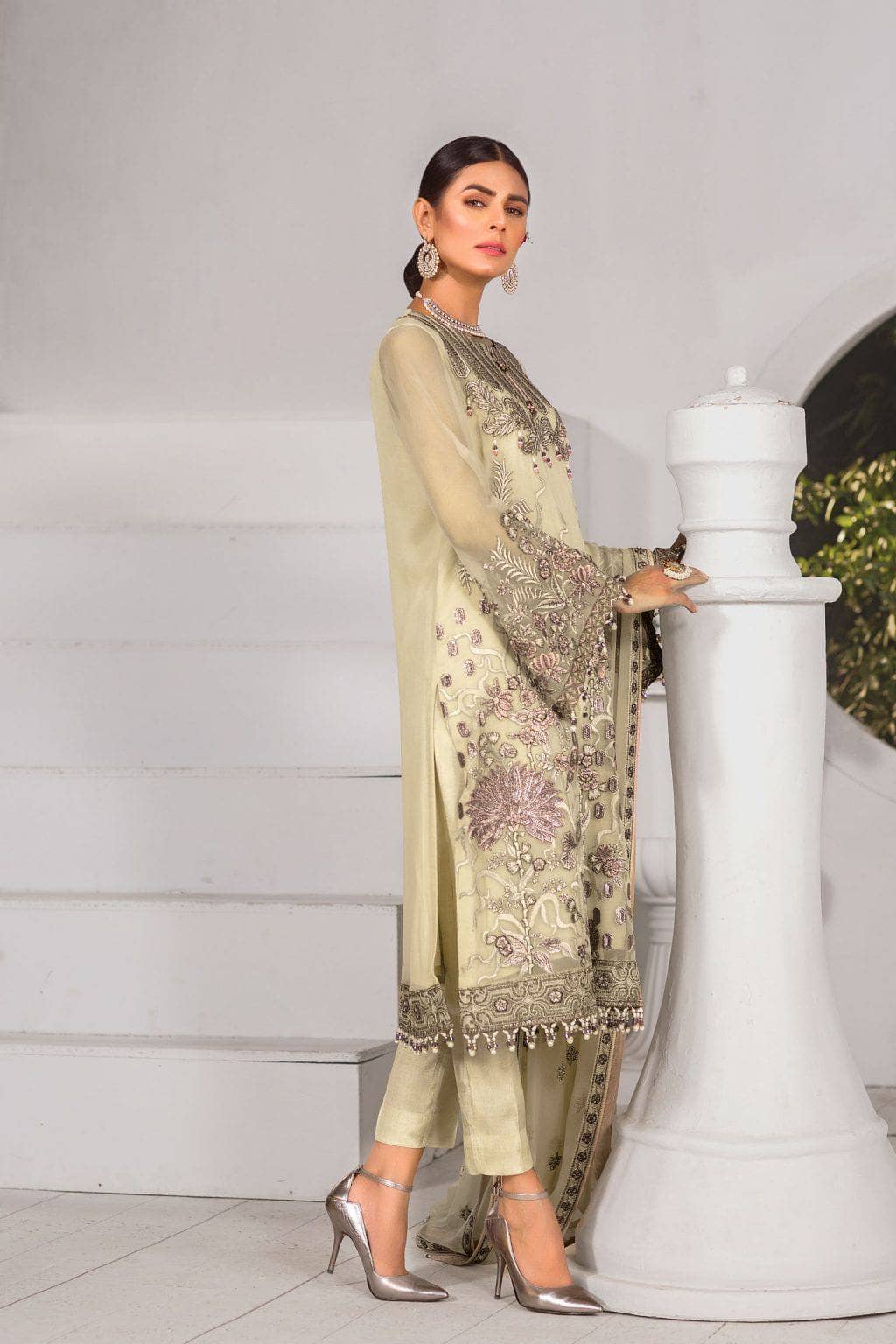 img_safeera_luxury_chiffon_2021_by_flossie_awwal_boutique