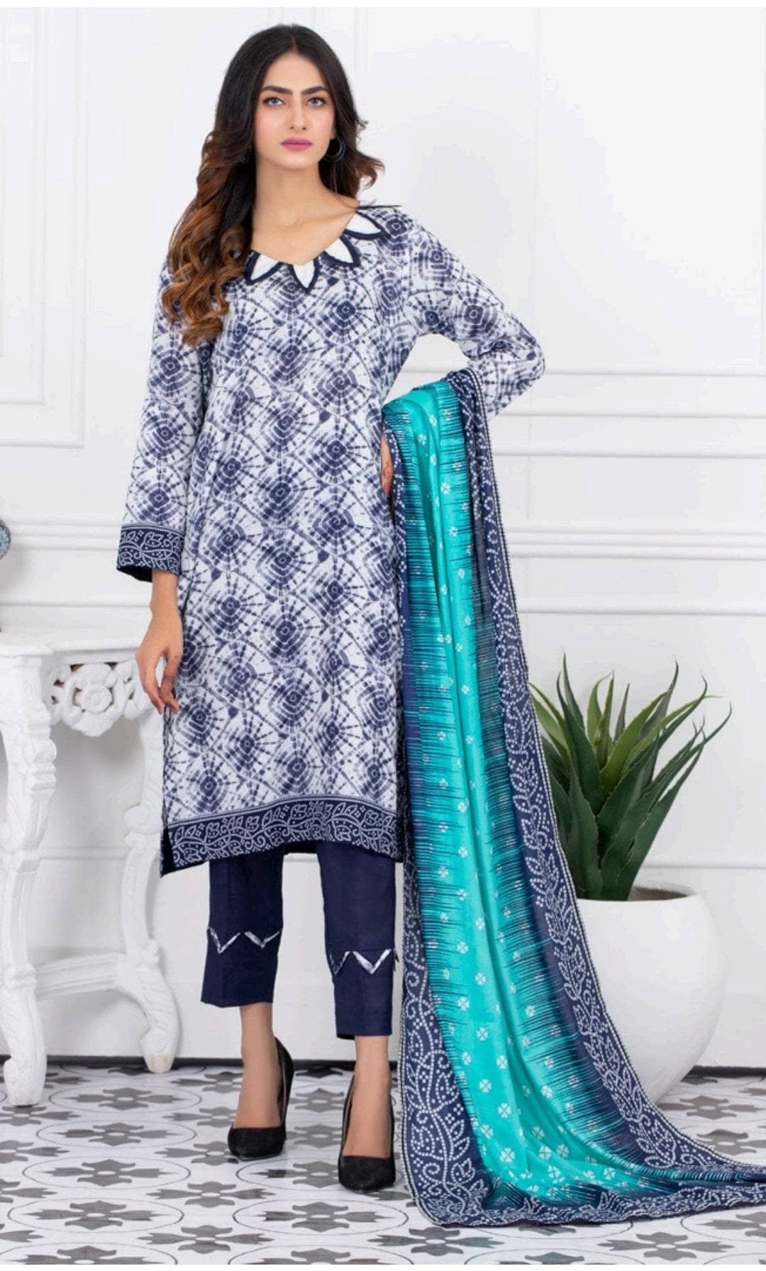 img_sahil_lawn_by_z_s_textiles_awwal_boutique