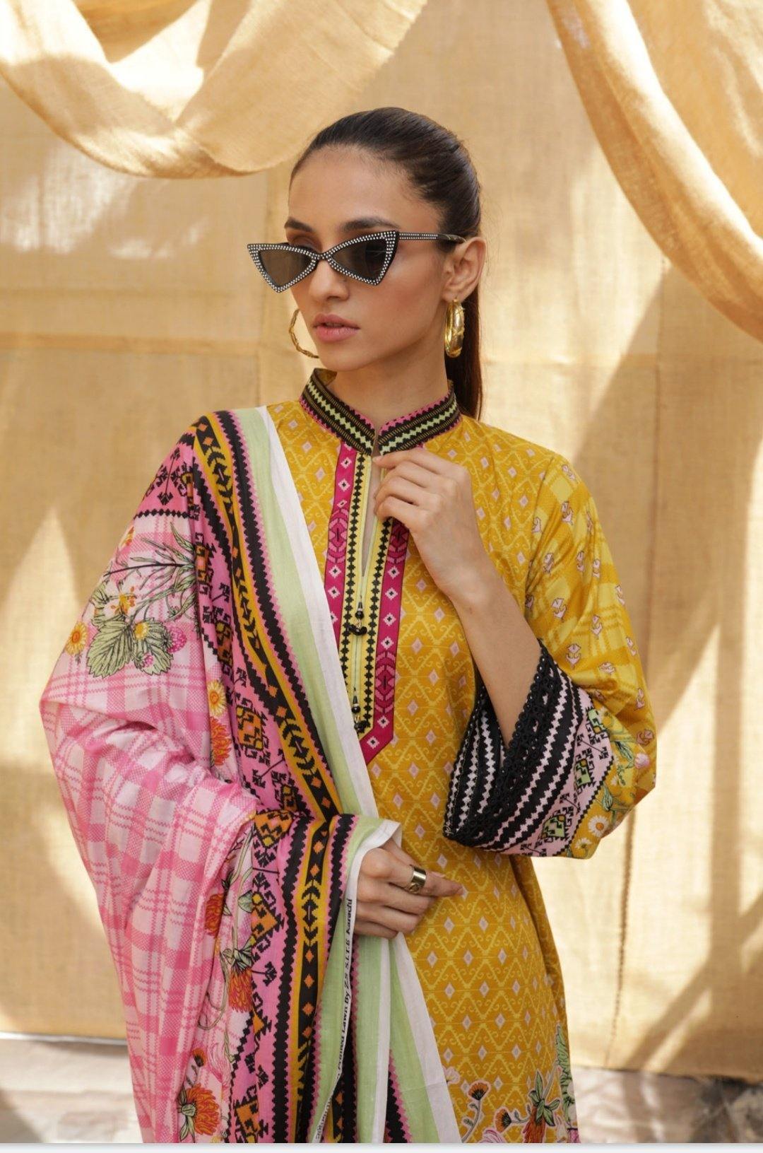 img_sahil_lawn_2020_awwal_boutique_by_z_s_textiles