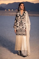 img_sana_safinaz_lawn_collection_2020_awwal_boutique