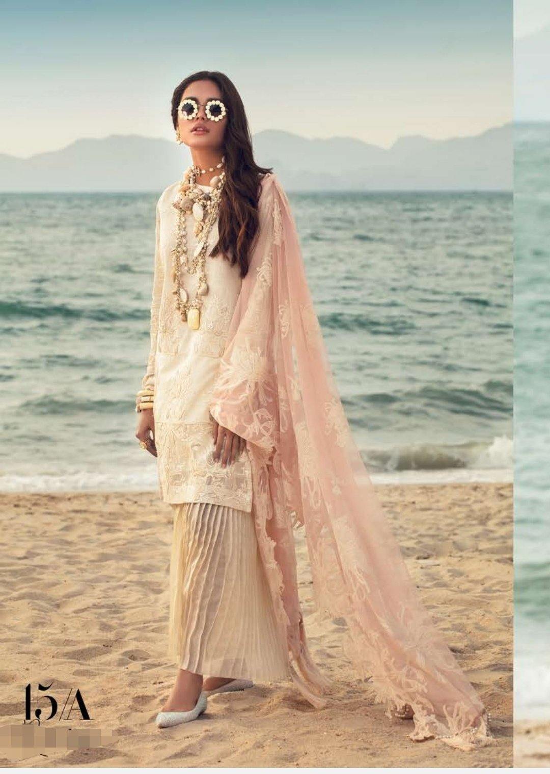 img_sana_safinaz_lawn_collection_awwal_boutique