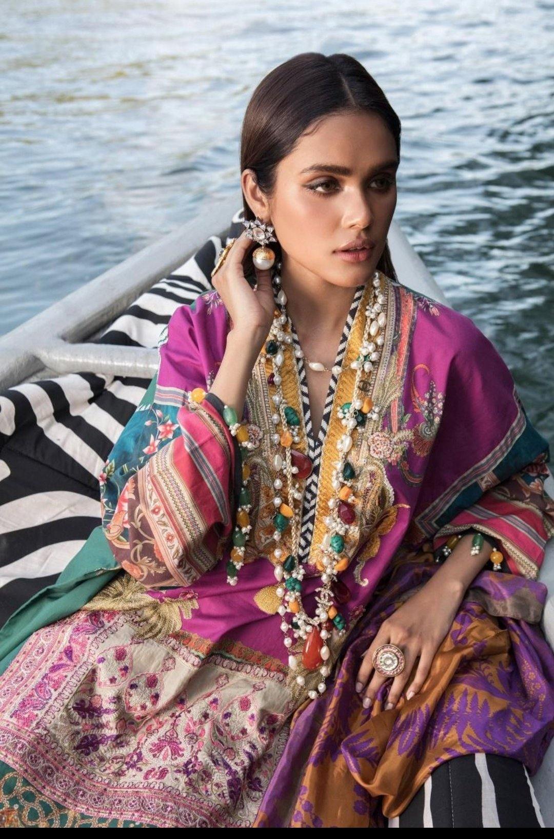 Restocked/Sana Safinaz Lawn 2020/2B - AWWALBOUTIQUE