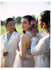 img_sana_safinaz_luxury_lawn_23_awwal_boutique_awwal_boutique