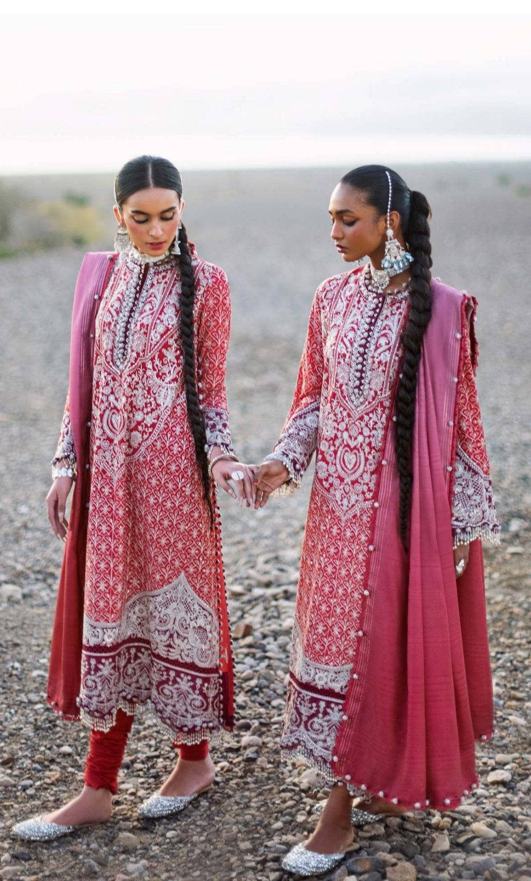 img_sana_safinaz_luxury_lawn_23_awwal_boutique_awwal_boutique