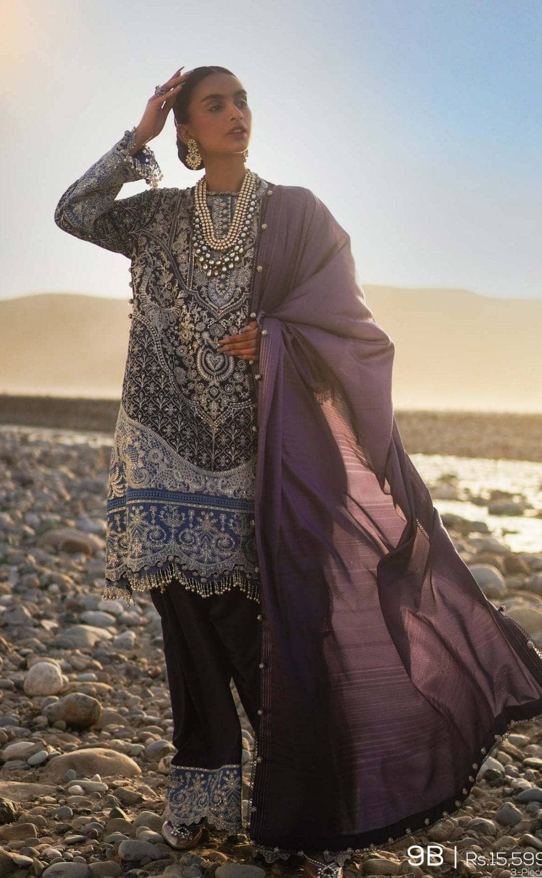 img_sana_safinaz_luxury_lawn_23_awwal_boutique_awwal_boutique