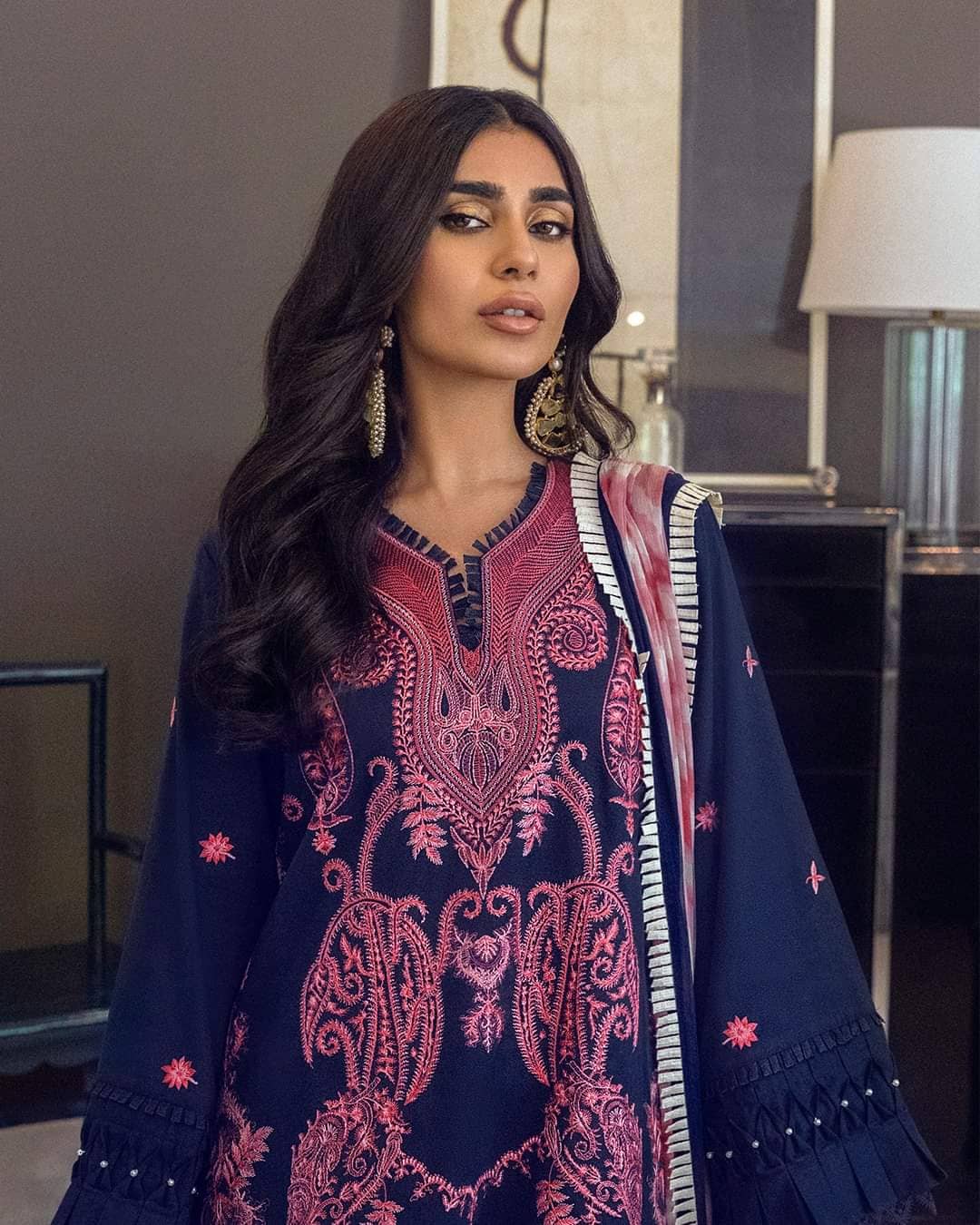img_sana_safinaz_muzlin_lawn_2021_awwal_boutique
